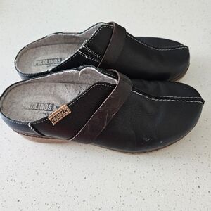 PIKOLINOS Granada Water Repellent Clog 5/36